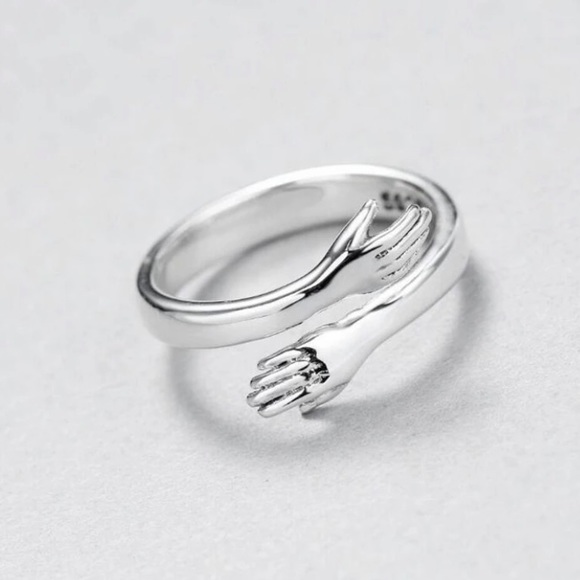 Brand new still in packaging HUG ring 🤗🤗🤗🤗 - Picture 8 of 10